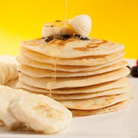Simple Pancakes mit Banane